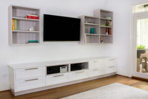 Surrey Hills – Entertainment Unit